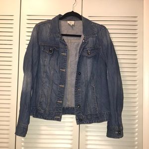 Medium Wash Denim Jacket (LARGE)